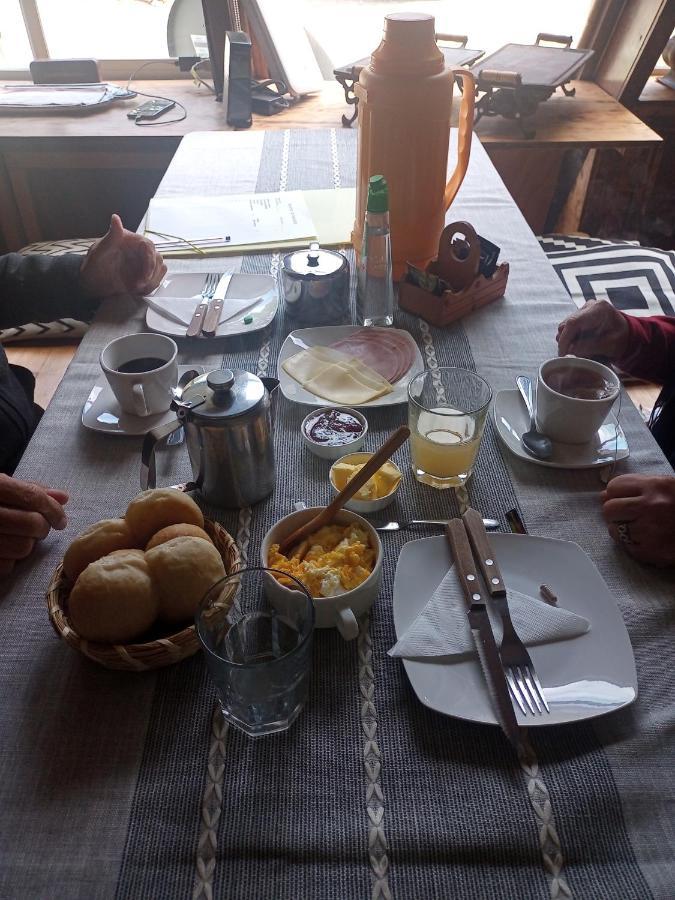 Chaitén Hostal La Minga المظهر الخارجي الصورة